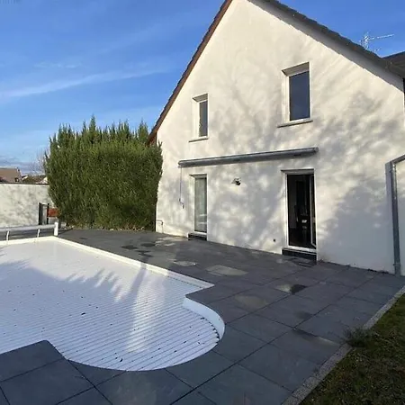 4 Chambres, Piscine Privee, Spa, Salle Cinema, Proche Et Colmar * Issenheim