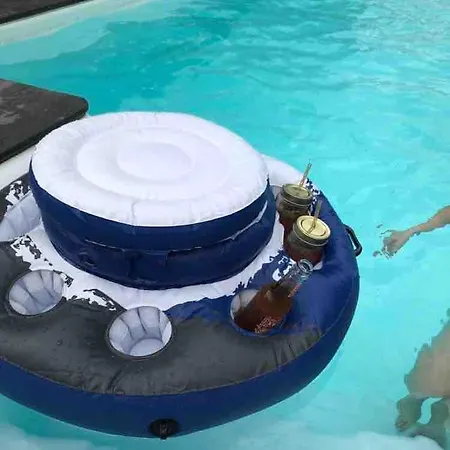 Villa 4 Chambres, Piscine Privee, Spa, Salle Cinema, Proche Et Colmar Issenheim