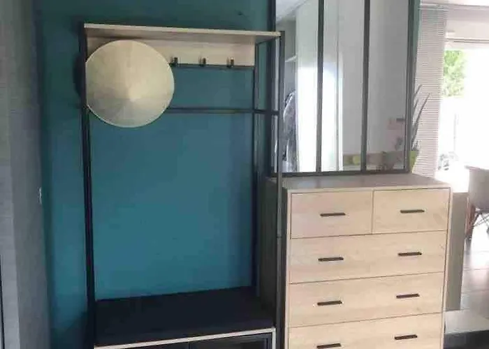 Villa Villa 4 chambres, piscine privée, spa, salle cinéma, proche ski et Colmar *